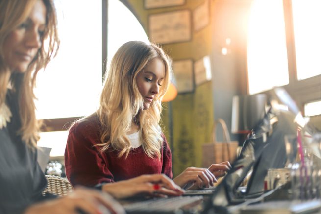 アルバイトも未経験だった25歳の既卒女性。大手企業から内定を獲得できたのはなぜ?